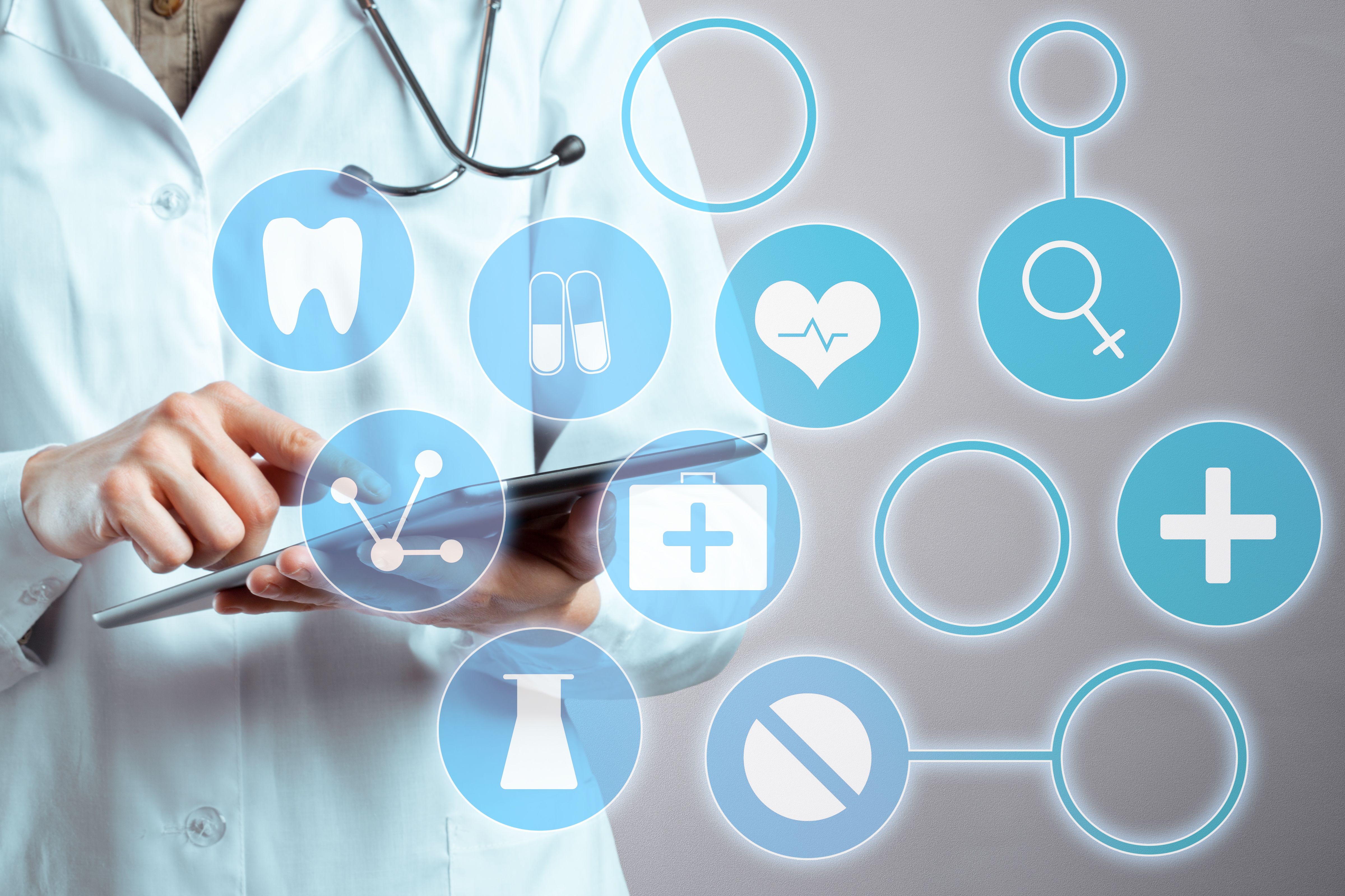 computer-tablet-hands-doctor